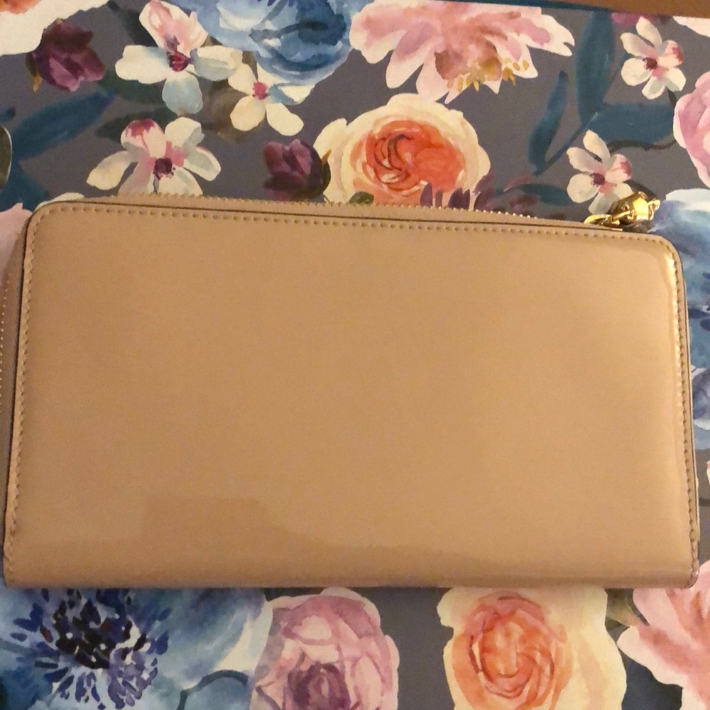 Authentic Alexander McQueen wallet- patent leather